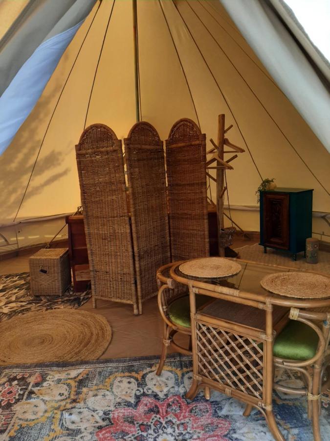 Glamping De Vrije Wind, Tentverhuur Houwerzijl Exterior foto